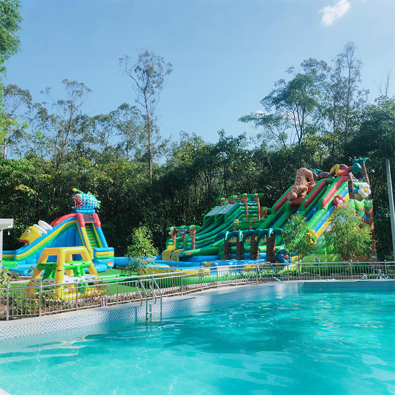 outdoor inflatable water park
